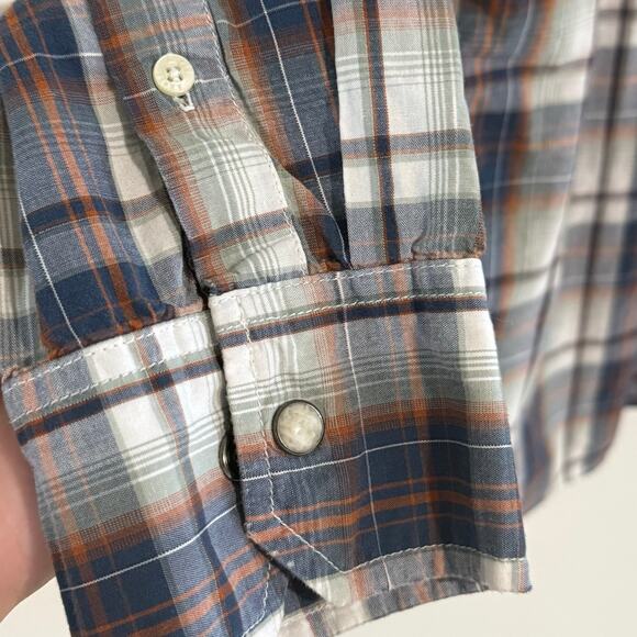 American Eagle Vintage Fit Western Pearl Snap Button Down - Medium - Picture 4 of 7